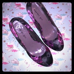 Madden Girl size 9 Floral heels